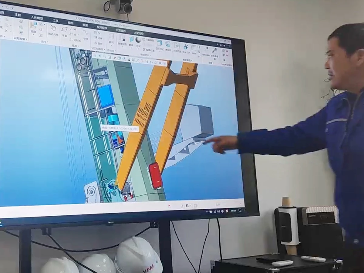 Meeting for Eccentric Offshore Grab Crane Meeting for Eccentric Offshore Grab Crane