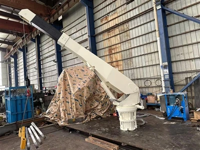Yacht Crane